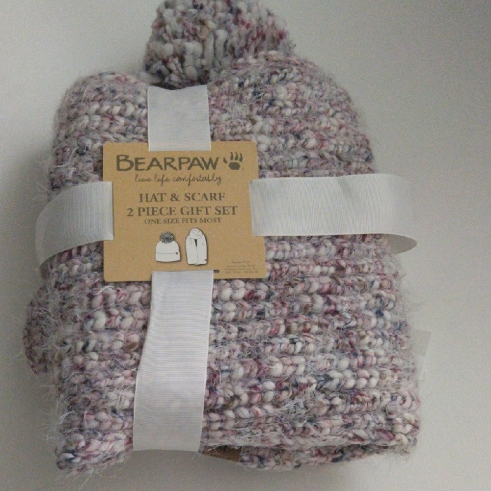 BearPaw Knit Two-Piece Hat & Scarf Set in Speckled Pastel New - Picture 2 of 4